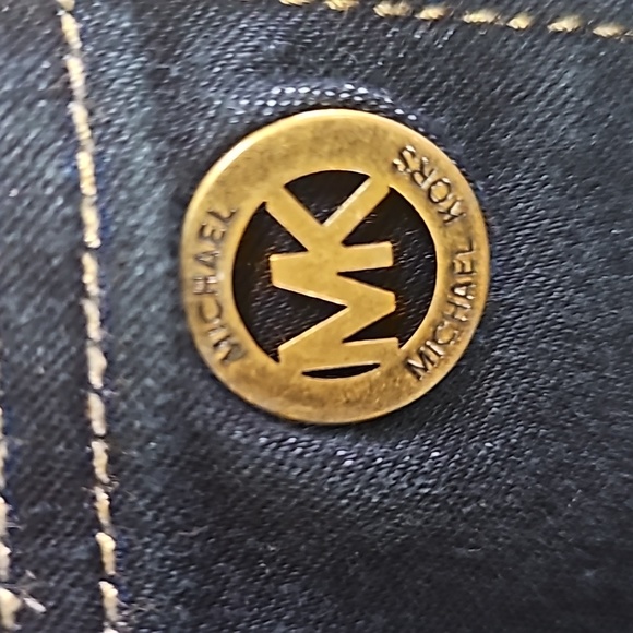 Excellent - Michael Michael Kors Dark Blue Jeans with MK Logo size 4 - Picture 7 of 7